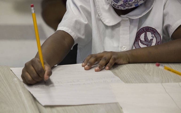 Providing support to students inside and outside the school building will be vital to ensuring that learning gets back on track in the aftermath of the coronavirus pandemic, according to <a href="/NewarkTrust/">Newark Trust</a> Executive Director Ron Chaluisán. #Newark

Link: tapinto.net/towns/newark/s…