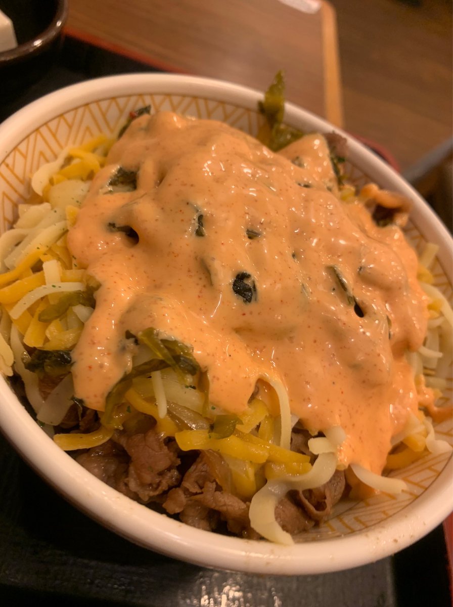 ibuki_chizu's tweet photo. ＴＭＭＣ牛丼 https://t.co/dqFQmksH2r