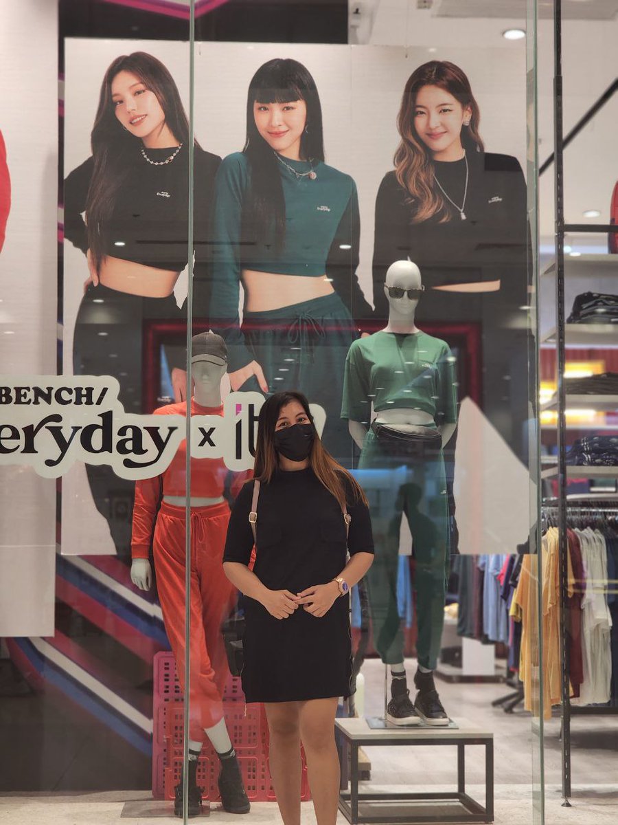 mhinminNFT's tweet photo. Just 1                2 3 4 shots hahahah https://t.co/ImkmTfgyX8