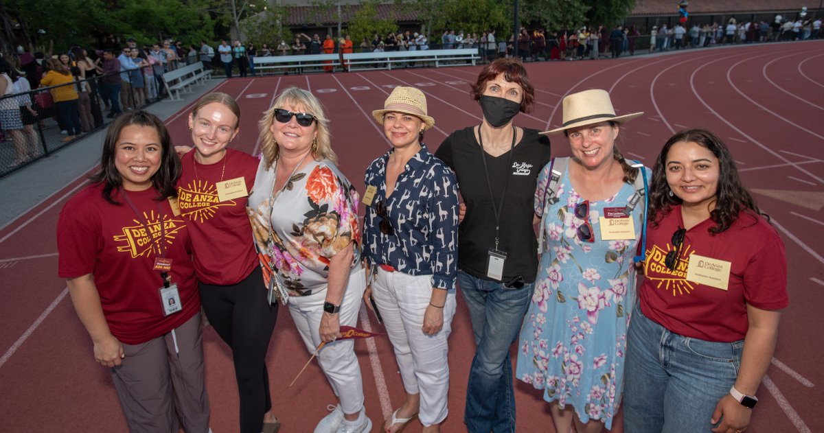 deanza_college's tweet photo. On #LaborDay and every day, we appreciate all #workers – especially our classified professionals, faculty and administrators who serve our students. Thank you for everything you do. 🫶 https://t.co/OW6BmKKmGS