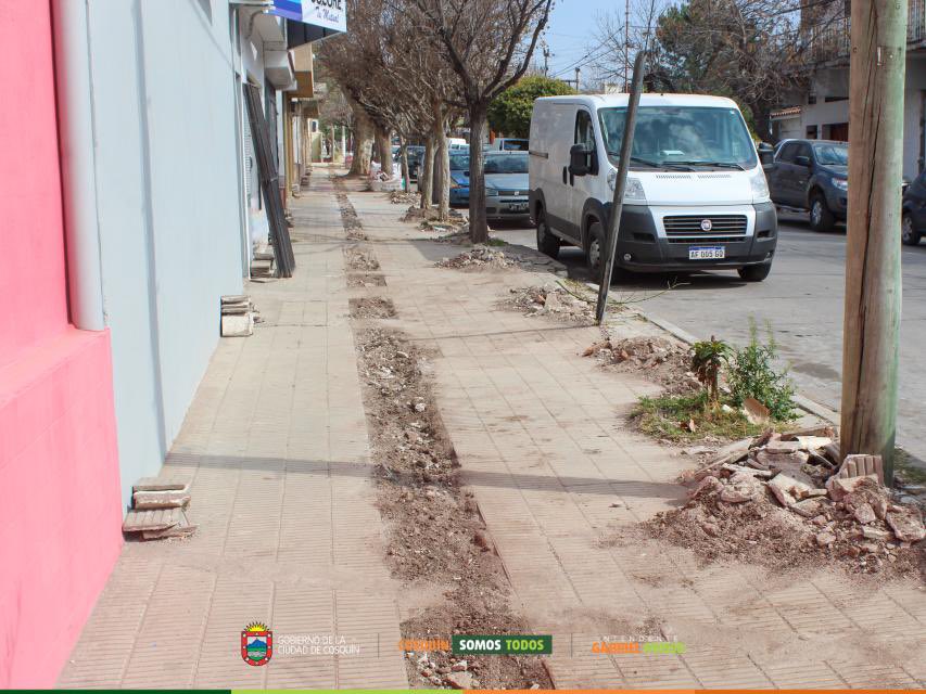 gabrieljmusso's tweet photo. ¡ Y seguimos extendiendo las redes de GAS NATURAL junto a los vecinos y el @gobdecordoba ! ya en las últimos tramos que quedan en la zona céntrica, un servicio vital para la comunidad y para la actividad económica, motivador de nuevas INVERSIONES y TRABAJO en nuestra ciudad. https://t.co/RTcbXhKDOk