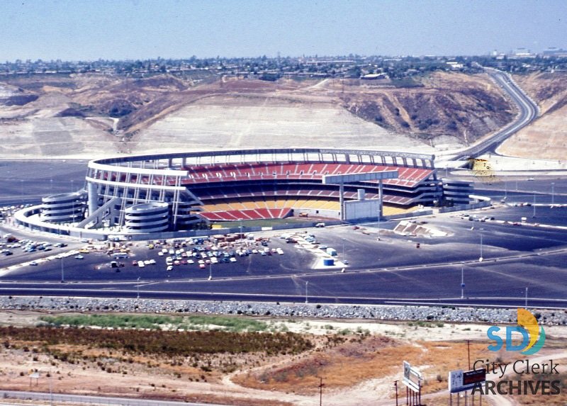 PadresHistory's tweet photo. San Diego Stadium #Padres https://t.co/2rGw80g09q