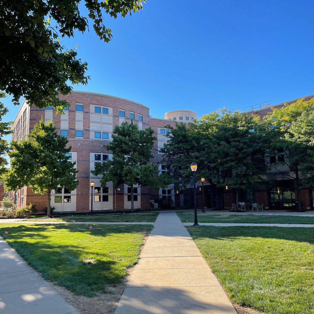 dqpryor's tweet photo. Last, last, last year of school thataway.
#MBDave @lehighu @LehighBusiness @lehighmba
#6yearprogram https://t.co/71zR4xdRjv
