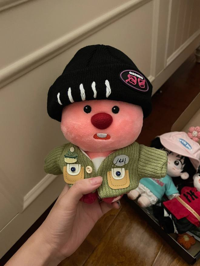 Anna568a's tweet photo. newly purchased doll😀😀 https://t.co/NDwTe4qttt