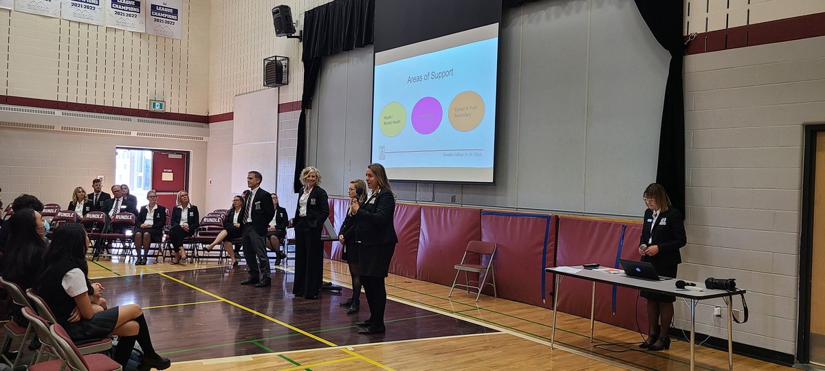 Welcome <a href="/rundlesrhigh/">@RundleSrHigh</a> <a href="/rundlecollege/">Rundle Schools</a> Grade 11s and Grade 12s. Looking forward to great things this year.