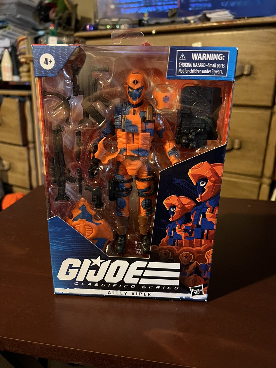 #toys #bonehead #boneheadcollectors #figures #actionfigures #figurecollector #adultcollector #figurephotography #letembreathe #scratchthatfigureitch #gijoecollector #gijoe #gijoeclassified #cobra #viper #alleyviper