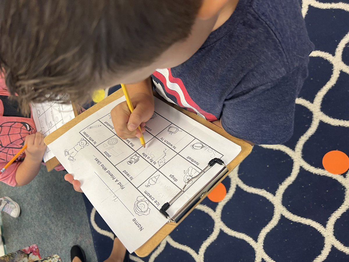 Mrs. Bloomer tweet media