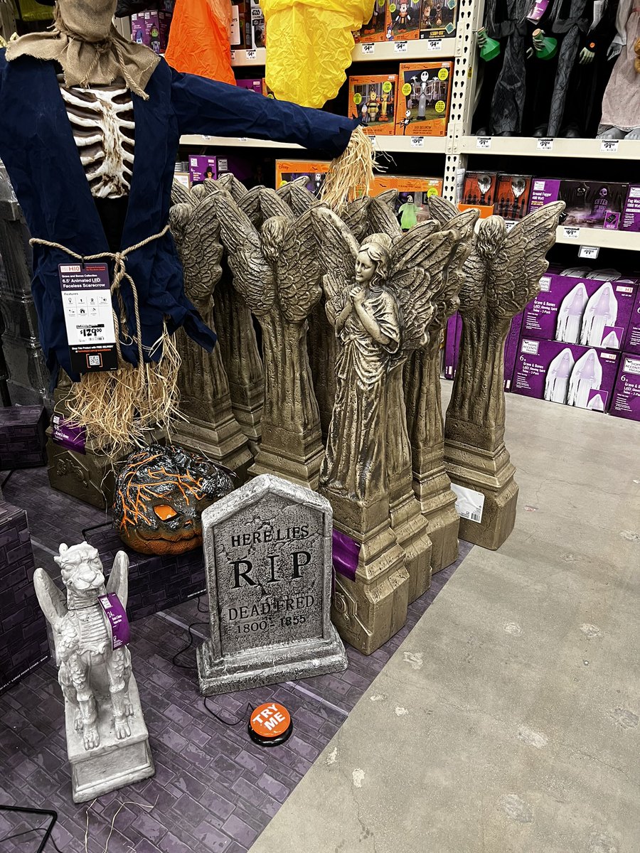 #Homedepot0687 South Upland has your Halloween decorations! Come and get them before they are gone.