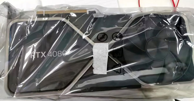 kbench.com/?q=node/237010
엔비디아 RTX 4080 FE 디자인 유출? 사이즈 커진 쿨링팬 적용