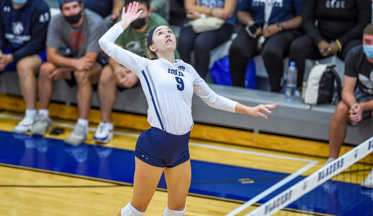 HoodBlazers's tweet photo. Women's volleyball outlasts Shenandoah in five sets

#D3vb | #MACvb | #BringYourBest | #WinTheDay

RECAP➡️https://t.co/8nV2V731si https://t.co/HVnPXZcErK
