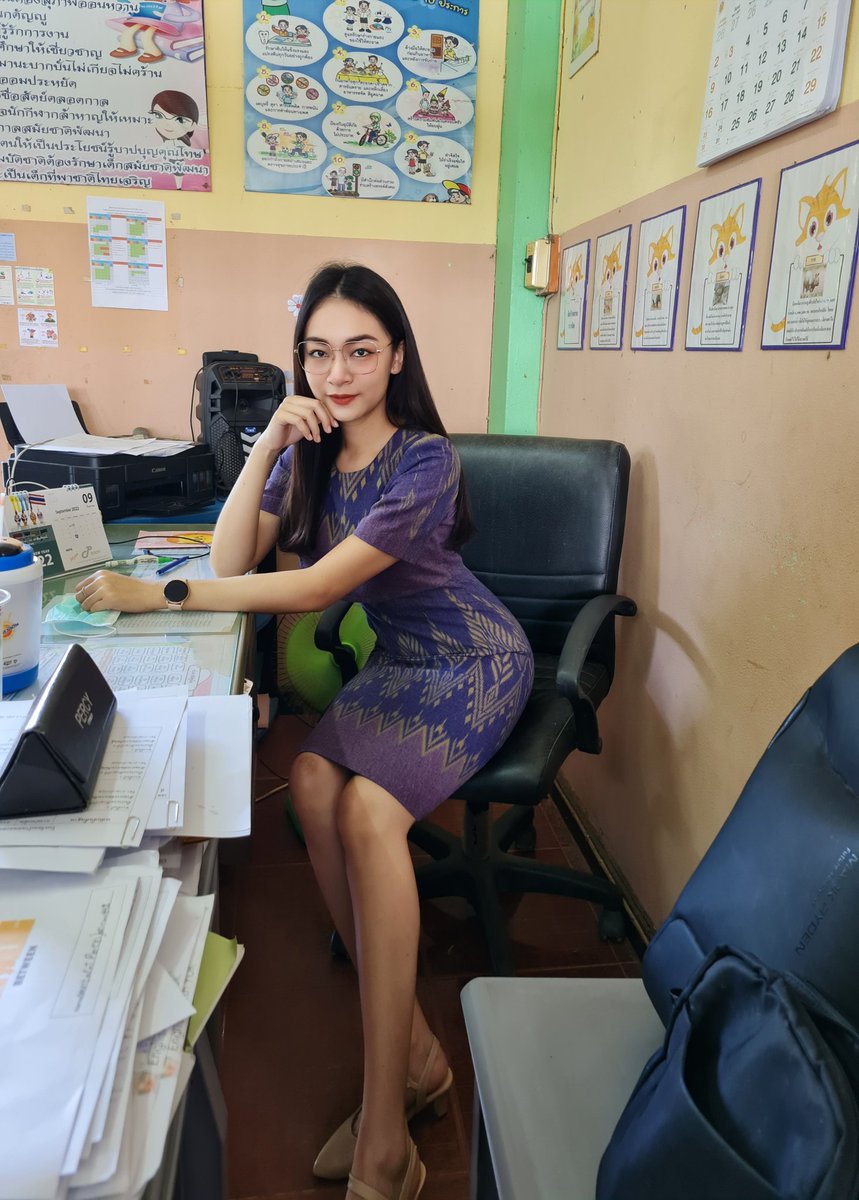 Millike66042293's tweet photo. ผิดเป็นครู ผิดมากๆเป็นควาย
#แคปชั่นครู #แคปชั่นคุณครู https://t.co/9kHx0yS7SC