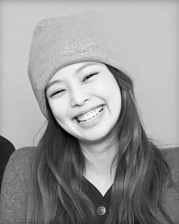 pollorocker0's tweet photo. Jennie es la personas mas valiente y fuerte que he conocido, que nunca se apague esa hermosa sonrisa que tiene
#RESPECTFORJENNIE #RESPECTFORBLACKPINK https://t.co/RVheLylGUa