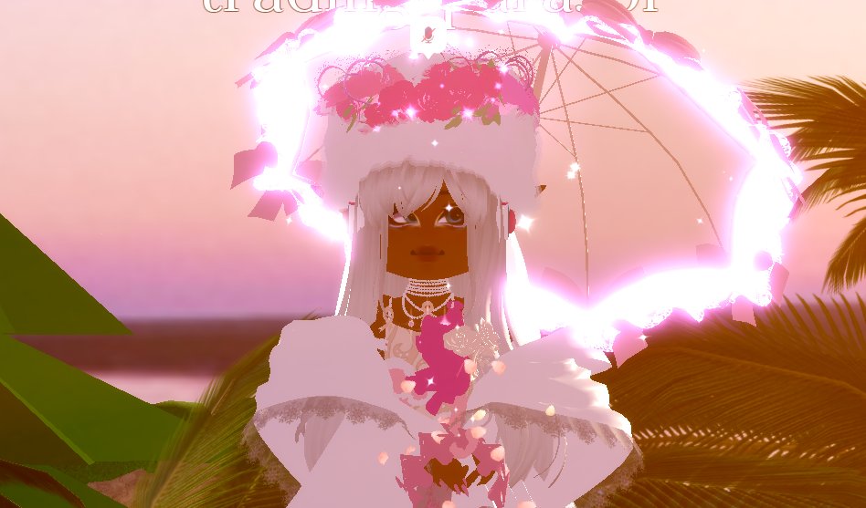 htrades_r's tweet photo. trading parasol looking for offers :) 
#royalehigh  #royalehightrade #royalehighhalos   #RoyaleHighTrading #royalehightrades https://t.co/zNgrI3hymN