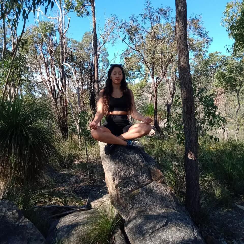 CameliaBorg's tweet photo. Those of us who #meditate or practise #mindfulness already know the benefits we experience. Here are some more 🧠🌟 - https://t.co/ecO0ZdWltn https://t.co/K4Tsw6mjEC