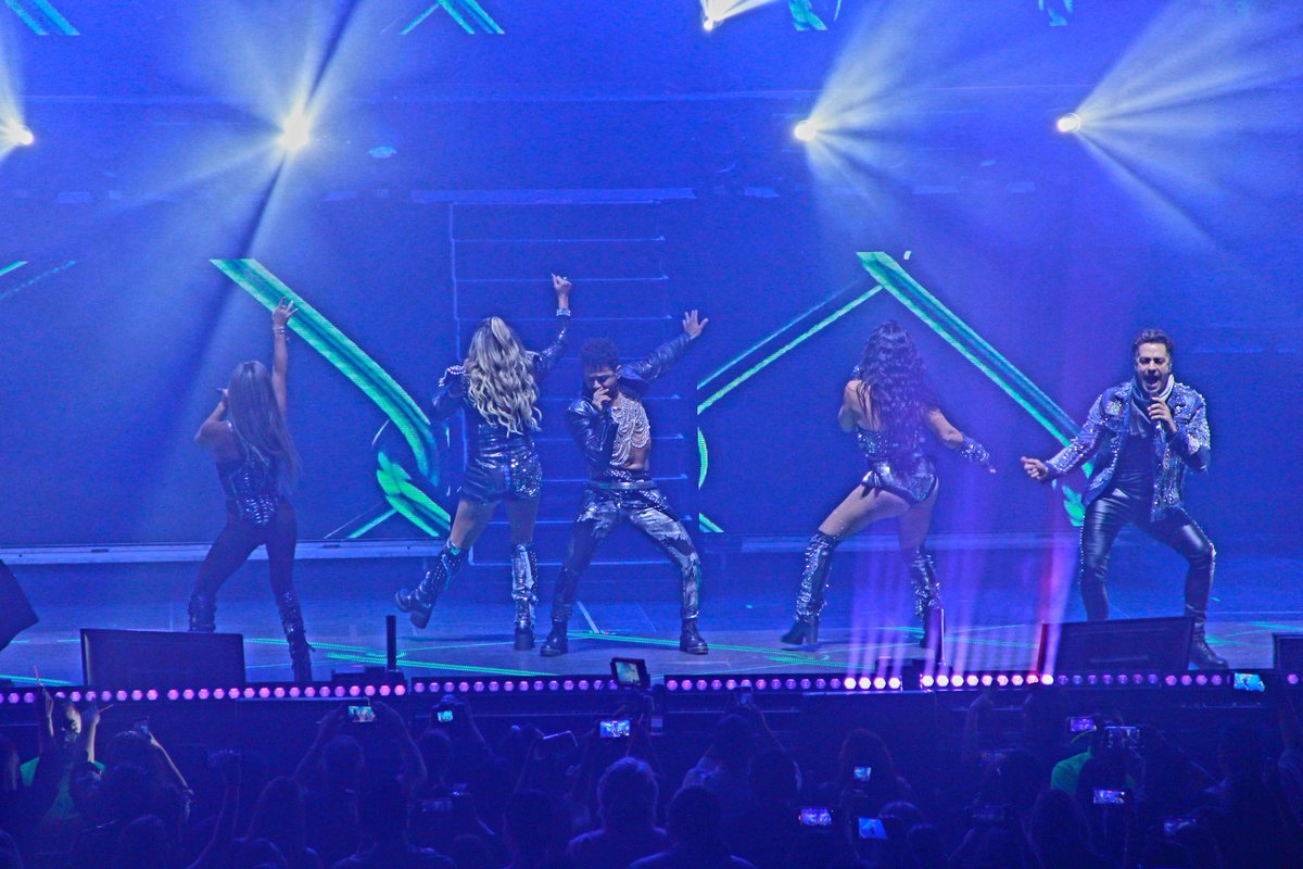 #OV7 celebró 3️⃣0️⃣ años con sus fans regios en una noche para el recuerdo en el @Audcitibanamex 

#OV7Treinta