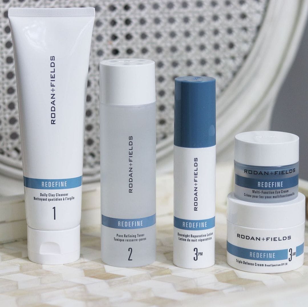 RPGolfFitness's tweet photo. My Favorite Regimen... What's yours???
 Fight fine lines + wrinkles. Plus visibly lift, sculpt + firm for younger-looking skin.
Find out what products are right for your skin with our Solutions Quiz https://t.co/TfKQ5VVh7Y https://t.co/68nybLRorU
