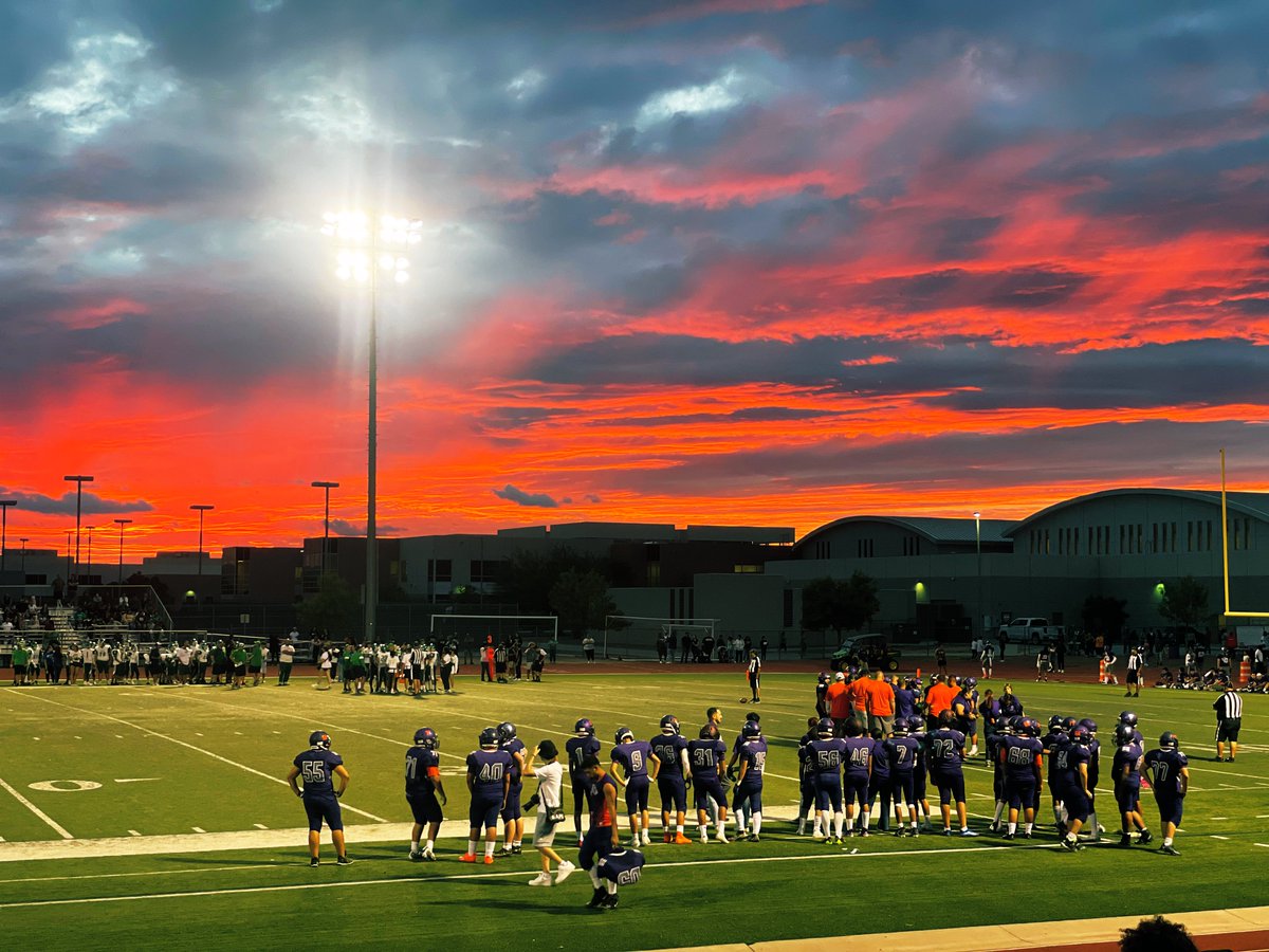 Eastlake High School Freshman team moves to 2-0 on the season. Tough win over a good Montwood team. Great job team, keep working. Gotta love high school football in West Texas. On to the next…. <a href="/JaydenMendivil/">Jayden Mendivil</a> <a href="/AlexDea99115357/">Alex Deanda</a> <a href="/saenz_damian/">Damian Saenz</a>