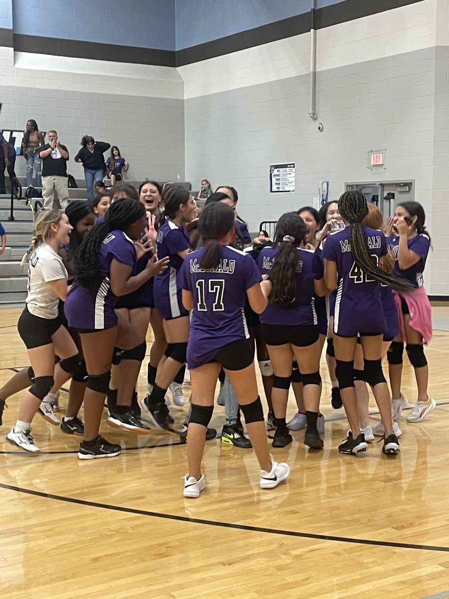 Coach Bodison tweet media