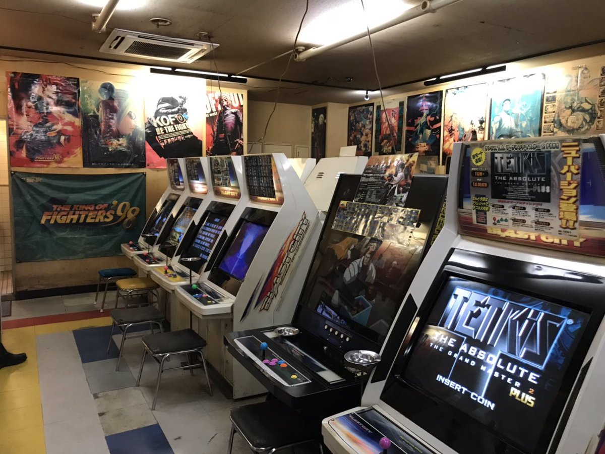 gcmn3's tweet photo. こんな感じのゲーセンに行きたい。ふらっと立ち寄りたい https://t.co/2lpzeFr89v