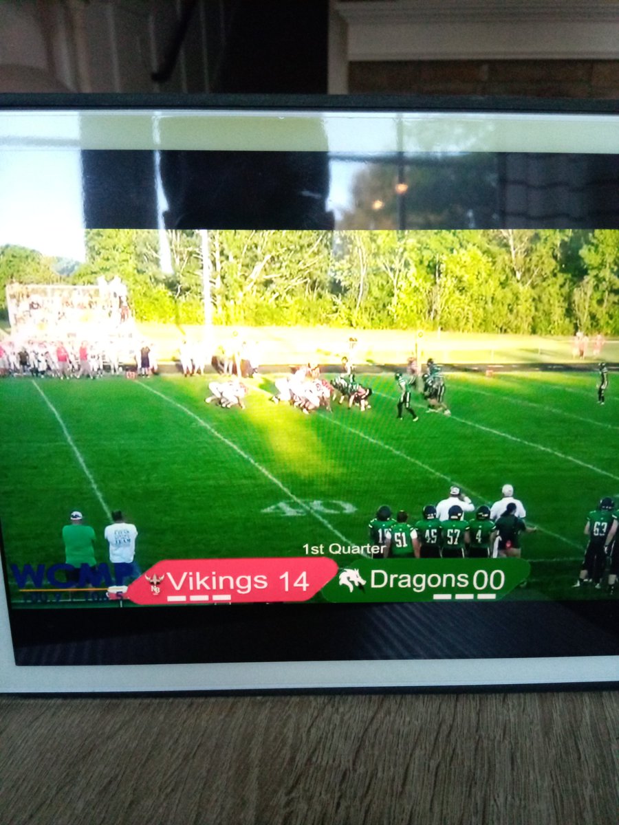 Can't beat watching Coach Voss and the North Branch Vikings Football Team tonight! #NBPRIDE #Groundattack <a href="/CoachVoss_NB/">North Branch Football</a> <a href="/nbapschools/">North Branch Area Public Schools</a>