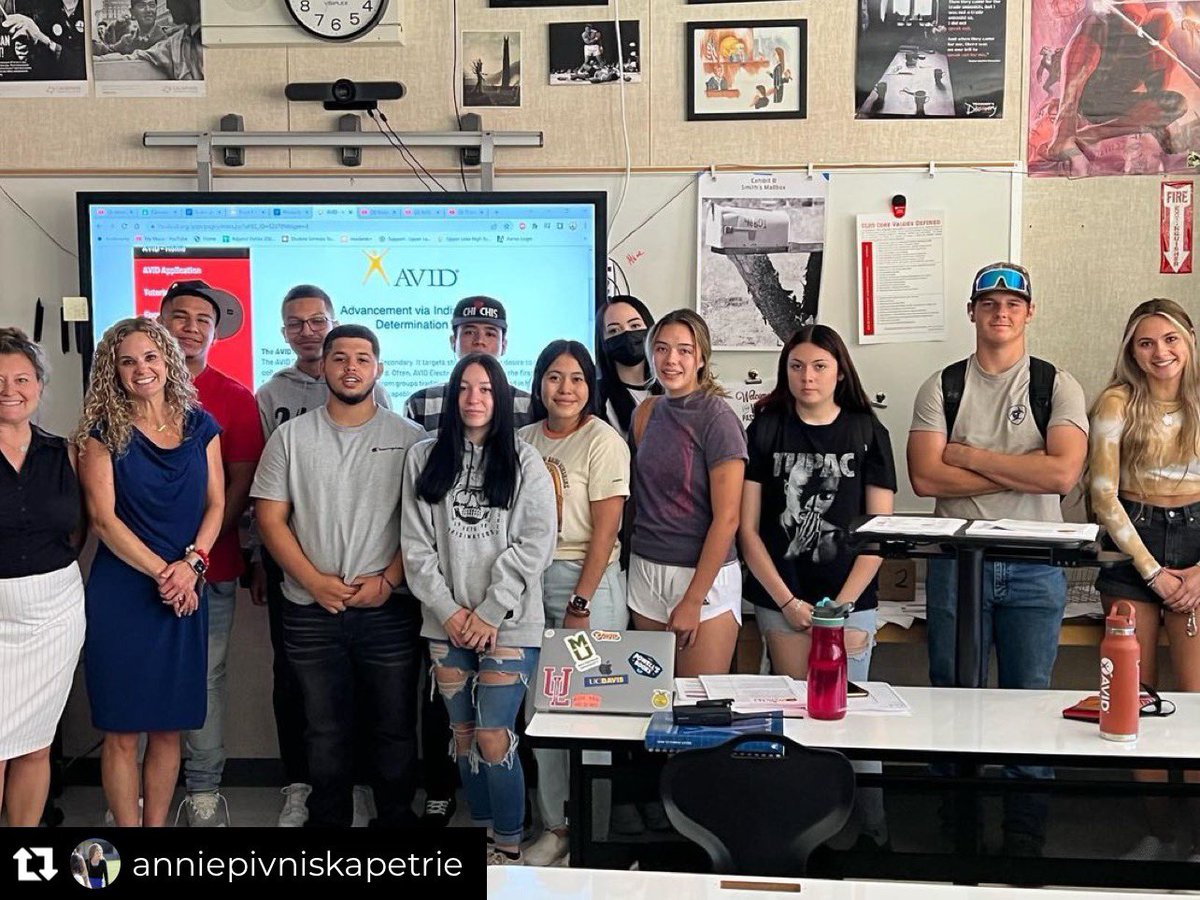 Our first AVID Tutor Training ❤️

#AVID #advancementviaindividualdetermination #CollegeReady #CareerReady #AVIDtutor