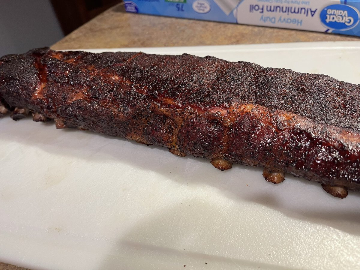 theoklahombre's tweet photo. College football is back!!!! Whatcha eating? #BoomerSooner #CollegeFootball #reqtec #bbq https://t.co/WocRGYM2Wx