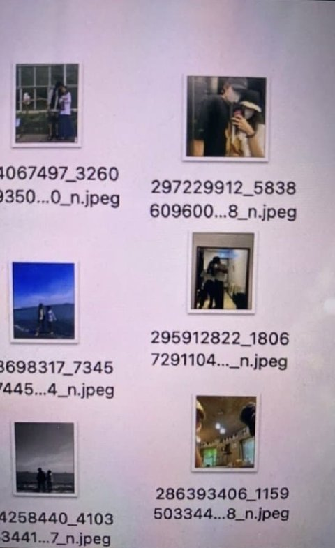pannchoa's tweet photo. V-Jennie's pictures get leaked once again
https://t.co/OkEgDxkGWa https://t.co/XwnZKbeuYf