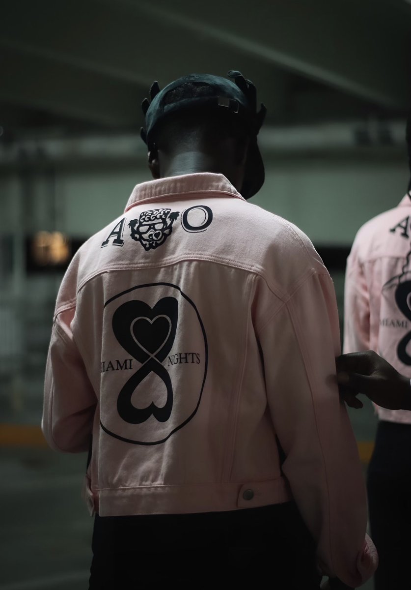 HERMENSVALID's tweet photo. Amami Ora “Miami Nights” Jackets https://t.co/huXq6K1zlb