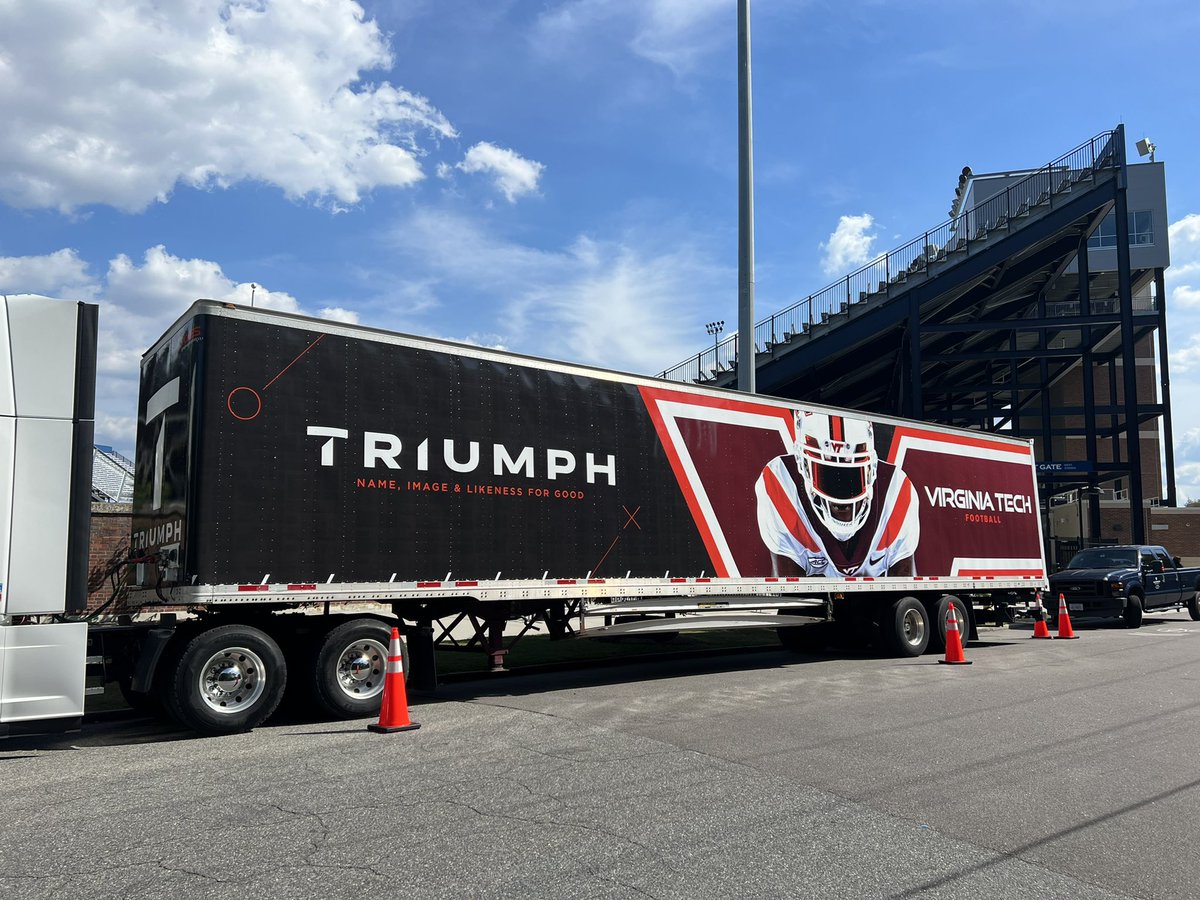 JSW525's tweet photo. @HokiesFB @Triumph_NIL @VTEquipment #ourstate https://t.co/65I499qG7C