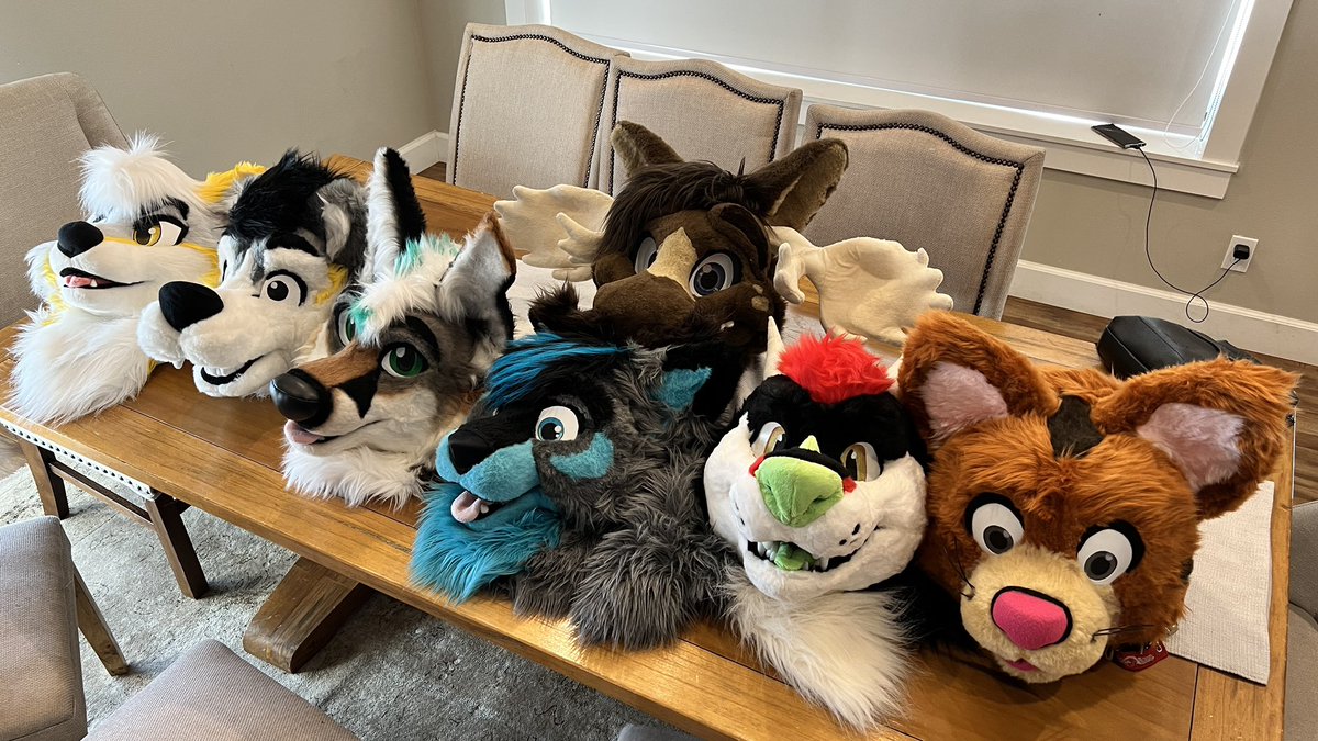 Aero_Kita's tweet photo. Poggy Doggy Squaaad!
#sawcon2 #sawcon https://t.co/0WNyKFhqM0
