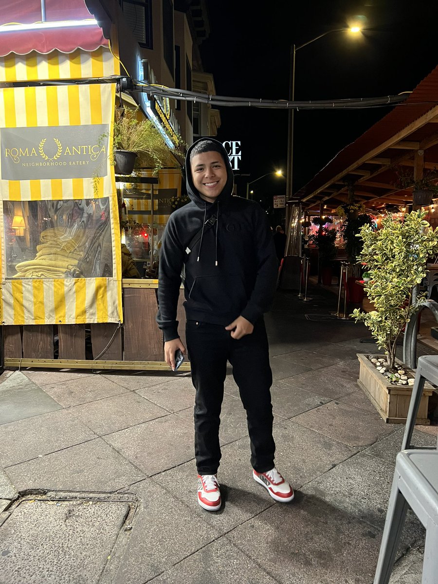 chatoomp's tweet photo. 🤟🏻 https://t.co/Vq3ZWjZPWD