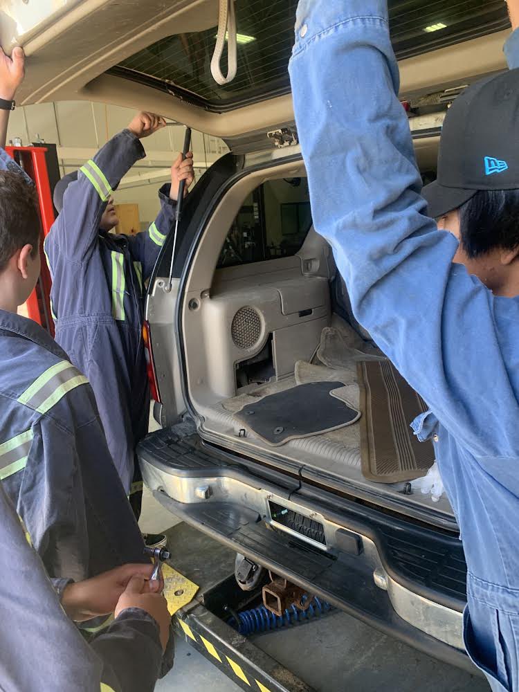 Father Mercredi High School tweet media