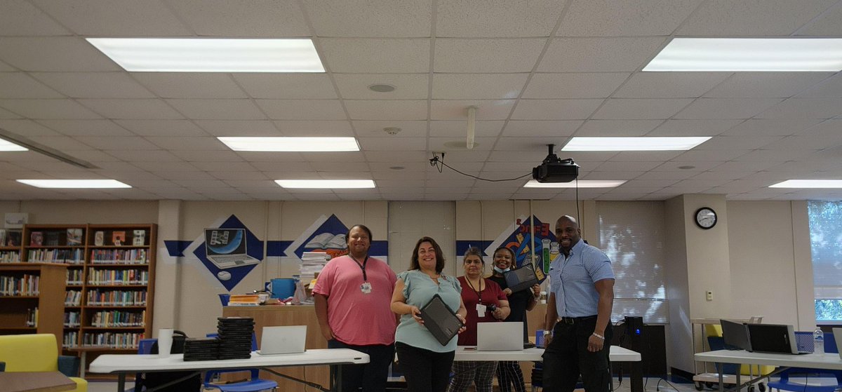 Day one of our 1:1 device rollout @Williams44STEM…rollout was great! We are excited and ready to take devices on the go! @dpvils