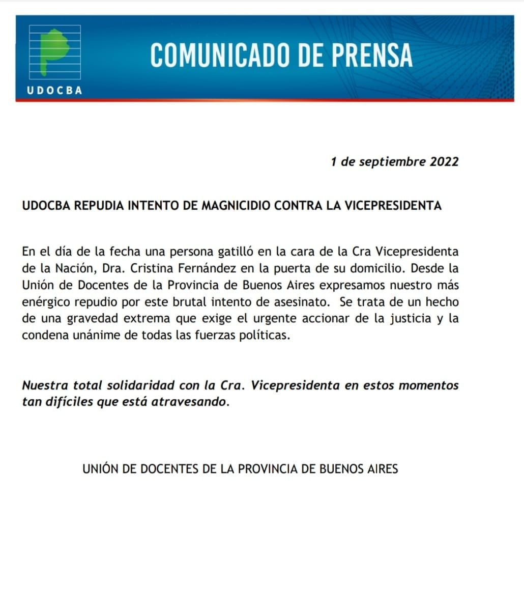 adrianamonje80's tweet photo. Comunicado: UDOCBA repudia intento de magnicidio contra la Vicepresidenta de la Nación @CFKArgentina https://t.co/0B1GkXhP3T