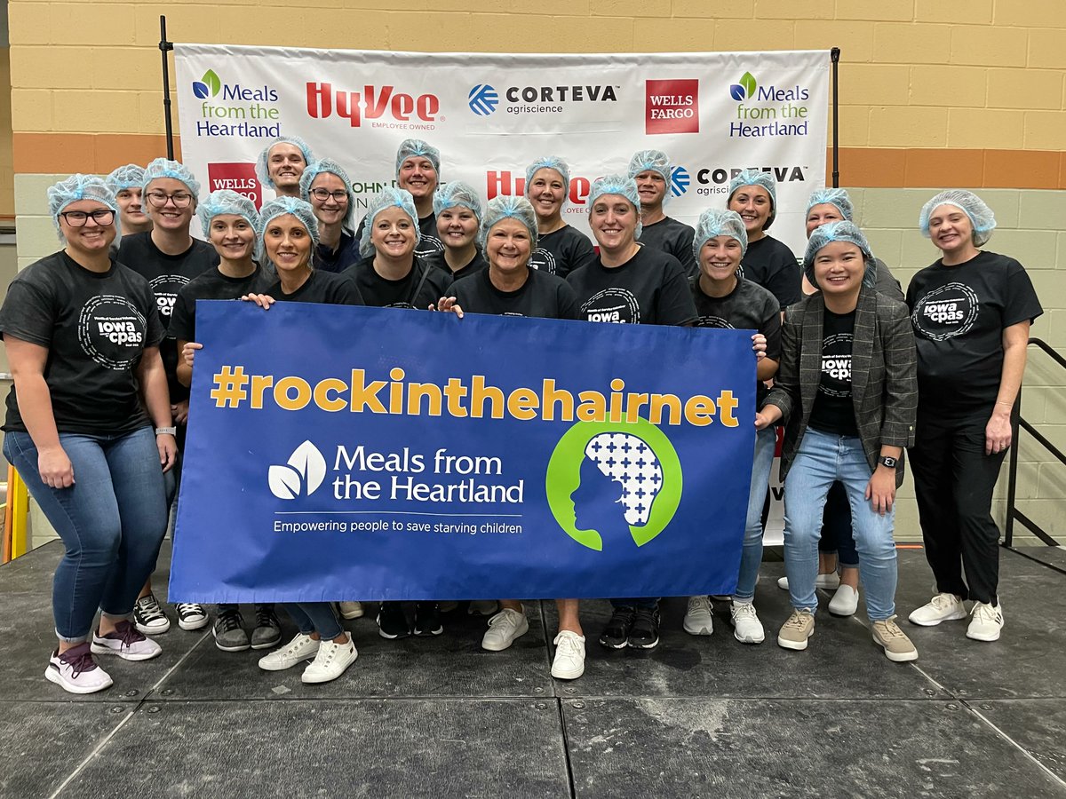 MHCSCPA's tweet photo. Team MHCS was #RockinTheHairNet this afternoon at the Meals from the Heartland 15th Annual Hunger Fight. This event was the kickoff to our annual #MonthOfService with the Iowa Society of CPAs. #OurPeople #LeadingTheWay #MHCScpa https://t.co/kqFpOQgVZ4