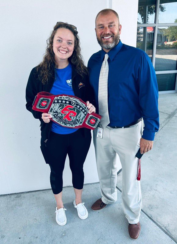Amanda E. Jones (@dmanda_ap_ocps) on Twitter photo This amazing human makes me so proud every day. She is the teacher of the week at <a href="/EastRiverHS/">East River HS</a>.
She was a Peers as Partners in Learning student who decided she wanted to be a teacher. Now she an ESE teacher supporting many of the same students. I’m so proud! This amazing human makes me so proud every day. She is the teacher of the week at <a href="/EastRiverHS/">East River HS</a>.
She was a Peers as Partners in Learning student who decided she wanted to be a teacher. Now she an ESE teacher supporting many of the same students. I’m so proud!