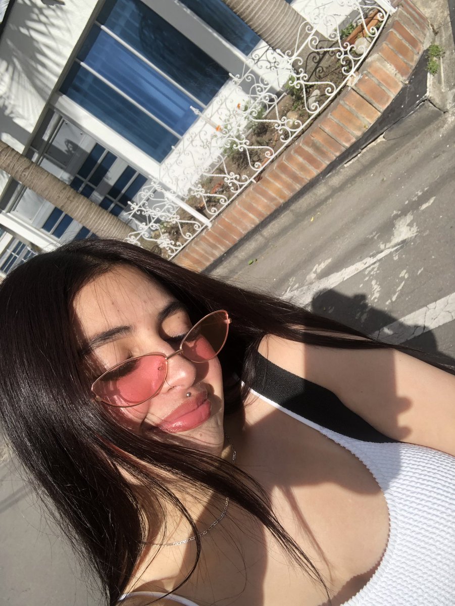 LauraValentina⚡️ tweet media