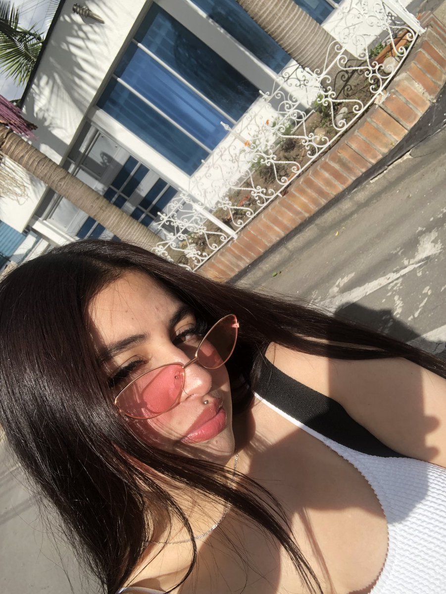 LauraValentina⚡️ tweet media