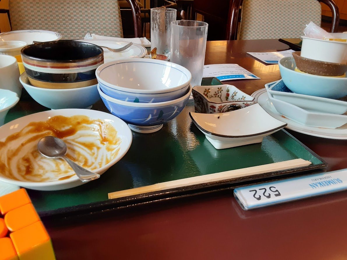 toshio_ho's tweet photo. #SWEST24
二日目朝食は水明館の朝食バイキング。
毎年の反省から、お腹が苦しくならない程度に控えめにするつもりでしたが、今年も無理でした‥‥。今、お腹が苦しいです‥‥。ほんと、苦しいです‥‥。
大変美味しく頂きました。水明館のみなさん、ありがとうございます。 https://t.co/pf7bzM4Bii