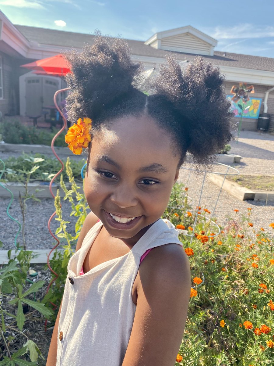 marietculver's tweet photo. When a new first grader says over and over, “I love my school.” #CommunityGardenSeatack 🌱 ⁦@SeatackDream⁩ 💚💚💚🌈 #VBhasHOPE ⁦@VBTitleI⁩ ⁦@BeachSupe⁩ #BlockParty ⁦@AAD_Inc⁩ https://t.co/dWOHUx5Sqv