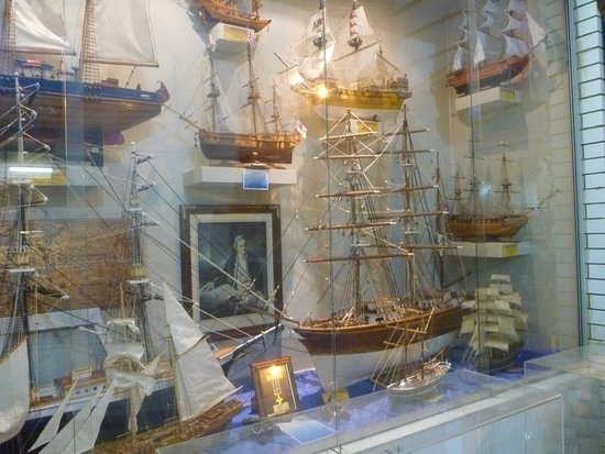 BallinaNaval's tweet photo. Situated on the banks of the Richmond River, once the third busiest port in Australia, the Ballina Naval and Maritime Museum sits next to the former historic hubs of the Fenwick and Ballina https://t.co/fWfrYz03Pv