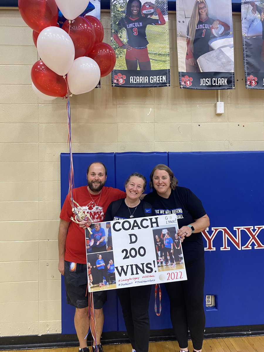 Kelli Baker tweet media