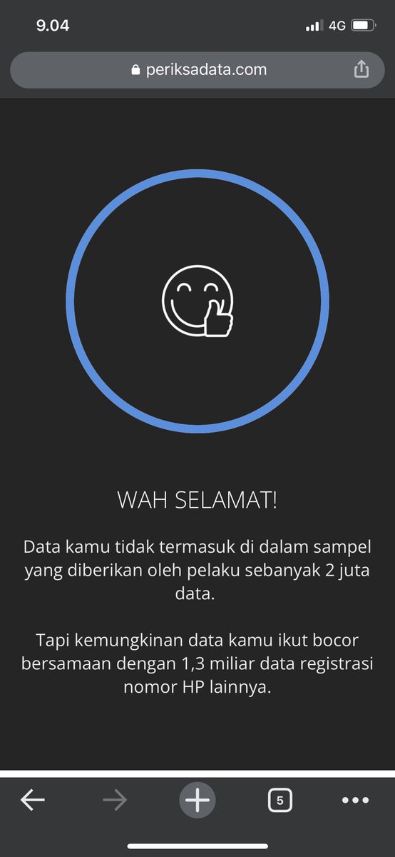 Stakof's tweet photo. Kominfo mewajibkan daftar nomor pakai NIK. Provider punya akses NIK lewat Dukcapil.

Bocor.

Dijual.

Kominfo langsung buang badan, “bukan salah kita!”

Masalah gak beres, Kominfo milih lari dari permasalahan.

🤌🏻 https://t.co/C8p9OETxxo