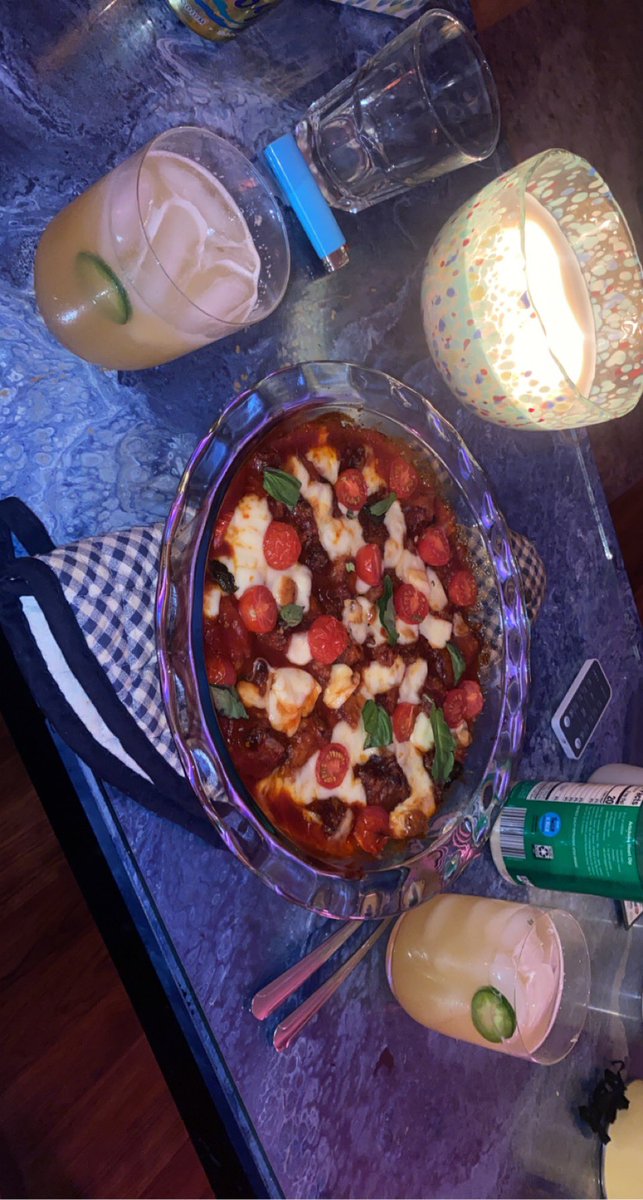 kiser_sharonde's tweet photo. Ready for #goodmythicalevening  with the Stevie cocktail and some orange chicken parm 😋 https://t.co/kU2O5LR7Vr