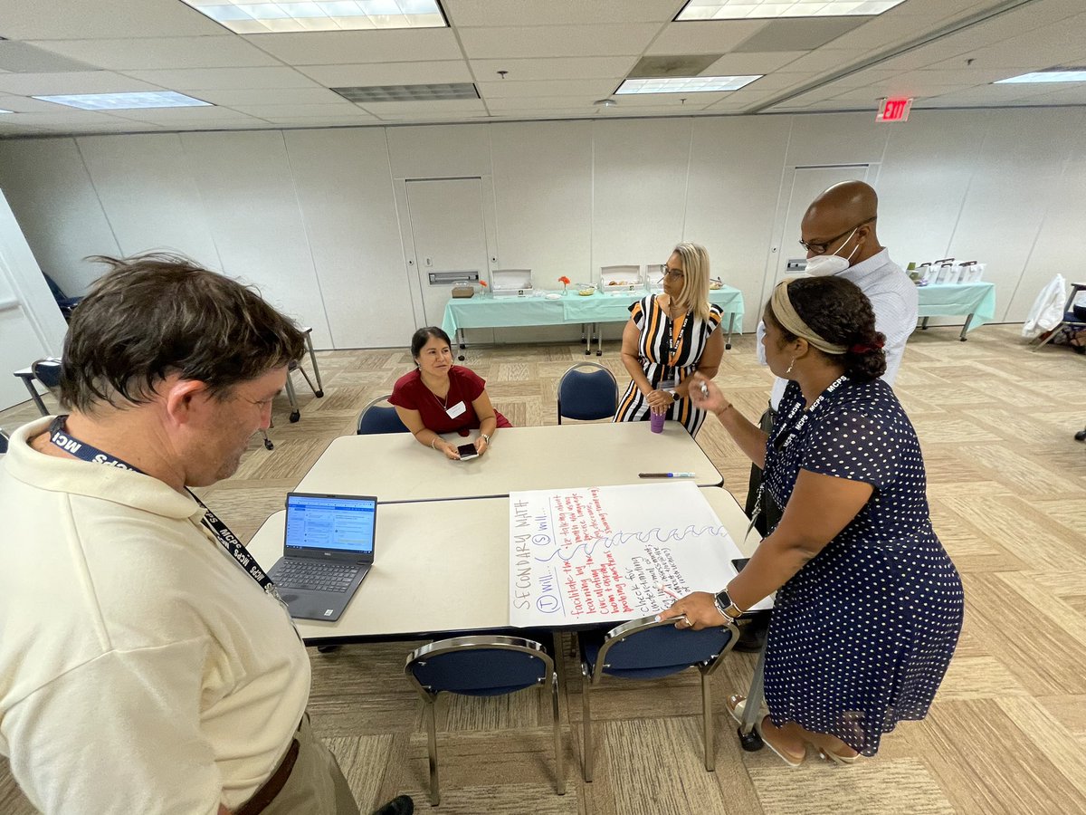 Jennifer Loznak tweet media