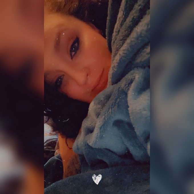 Got my snacks, good night &hearts;️ https://t.co/xhrzBgEavm<a href="/tag/newprofilepic"class="tags"><span>#newprofilepic</span></a>