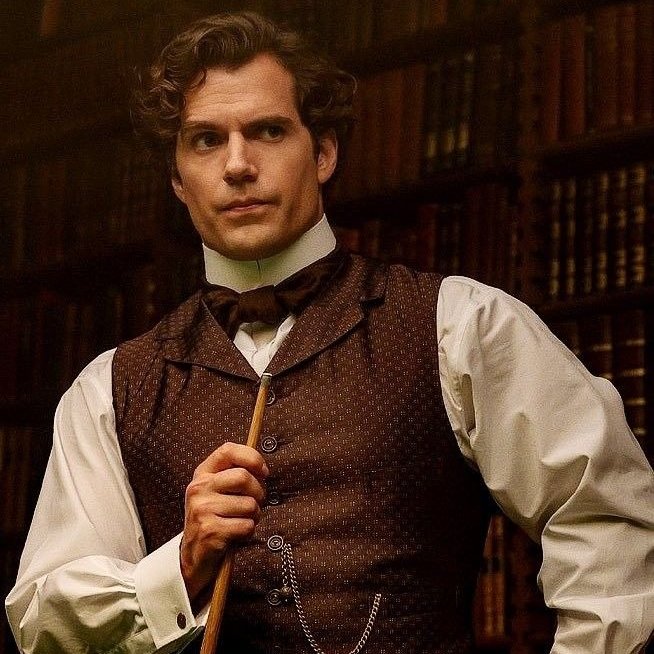 justjuliaquinn's tweet photo. ¿Quién es Alex Ridgely?
♧ Héroe del 1° libro de la saga #Blydon
♧ Duque de Ashbourne
♧ Muy apuesto y muy elegante
♧ Arrogante, muy cínico y posesivo
♧ El hombre más libertino de 1816
♧ Se reusaba al matrimonio al percibir que las mujeres se acercaban solo por su título https://t.co/L65NvKphDV
