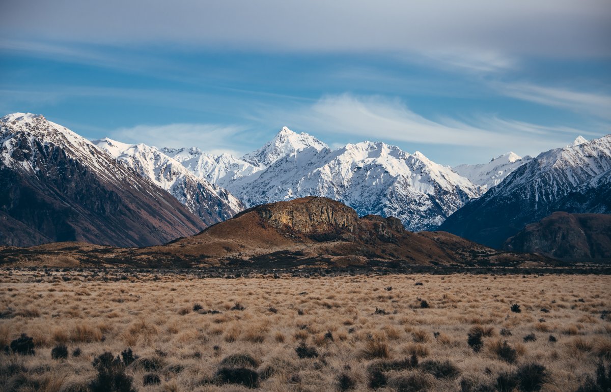 Christchurch_NZ's tweet photo. Ready to revisit Middle-earth? The Rings of Power premieres today. Explore Tolkien's fictional world, visit locations and step onto the sets right here in Christchurch's backyard.
Discover more at https://t.co/IhrmF6VL0D
#TheRingsOfPower #LOTR #MiddleEarth #MiddleEarthNZ https://t.co/V7chf5VVNc