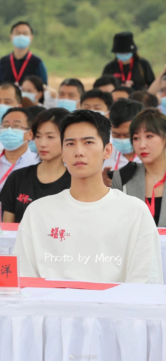 FulltimeBusy09's tweet photo. นอนน้อยช่ะเตง 😁 https://t.co/Vn0cURUrNs