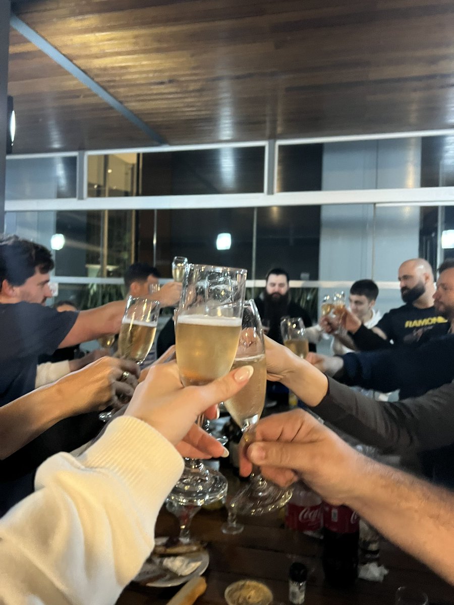wildbambii's tweet photo. Qué equipo @belo_app 🎉 1 año 🎉 https://t.co/Ds82MMkblA